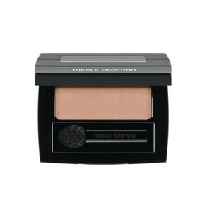 Merle Norman Soft Touch Shadow Hug